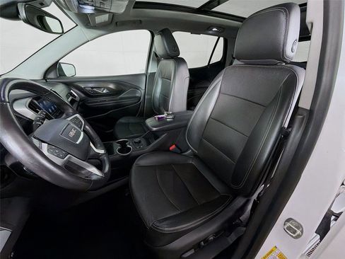 Used 2022 GMC Terrain SLT w/ Tech Package AWD/4WD image 11