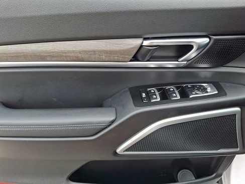 Used 2022 Kia Telluride EX w/ EX Premium Package image 12