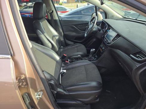 Used 2018 Buick Encore Preferred image 8