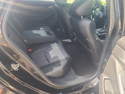 Used 2020 Honda Accord Sport image 30