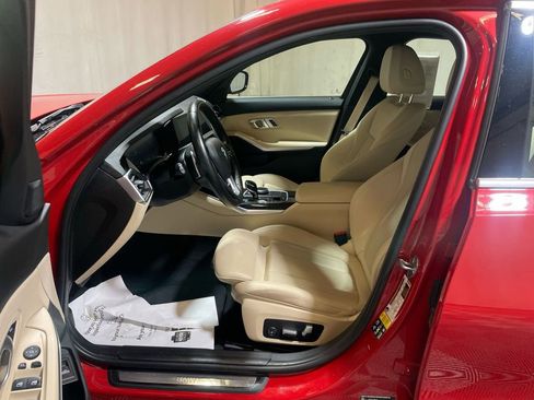 Used 2022 BMW 330i xDrive Sedan w/ Premium Package 2 image 4