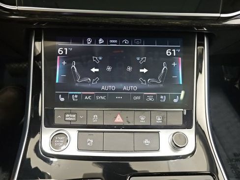 Used 2023 Audi Q7 3.0T Premium Plus AWD/4WD image 24