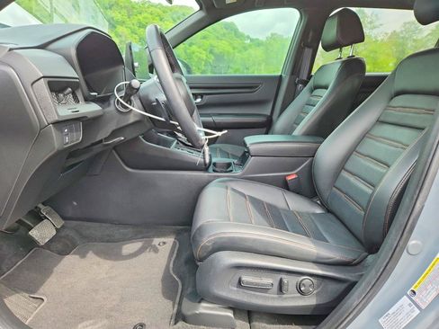 Used 2025 Honda CR-V Sport-L image 5