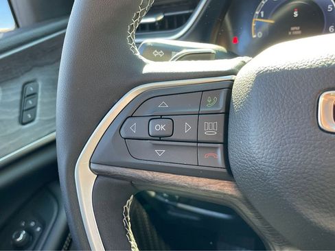 New 2024 Jeep Grand Cherokee L Limited image 23