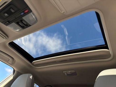 Used 2021 Subaru Crosstrek 2.5i Limited w/ Moonroof Package 2 image 21