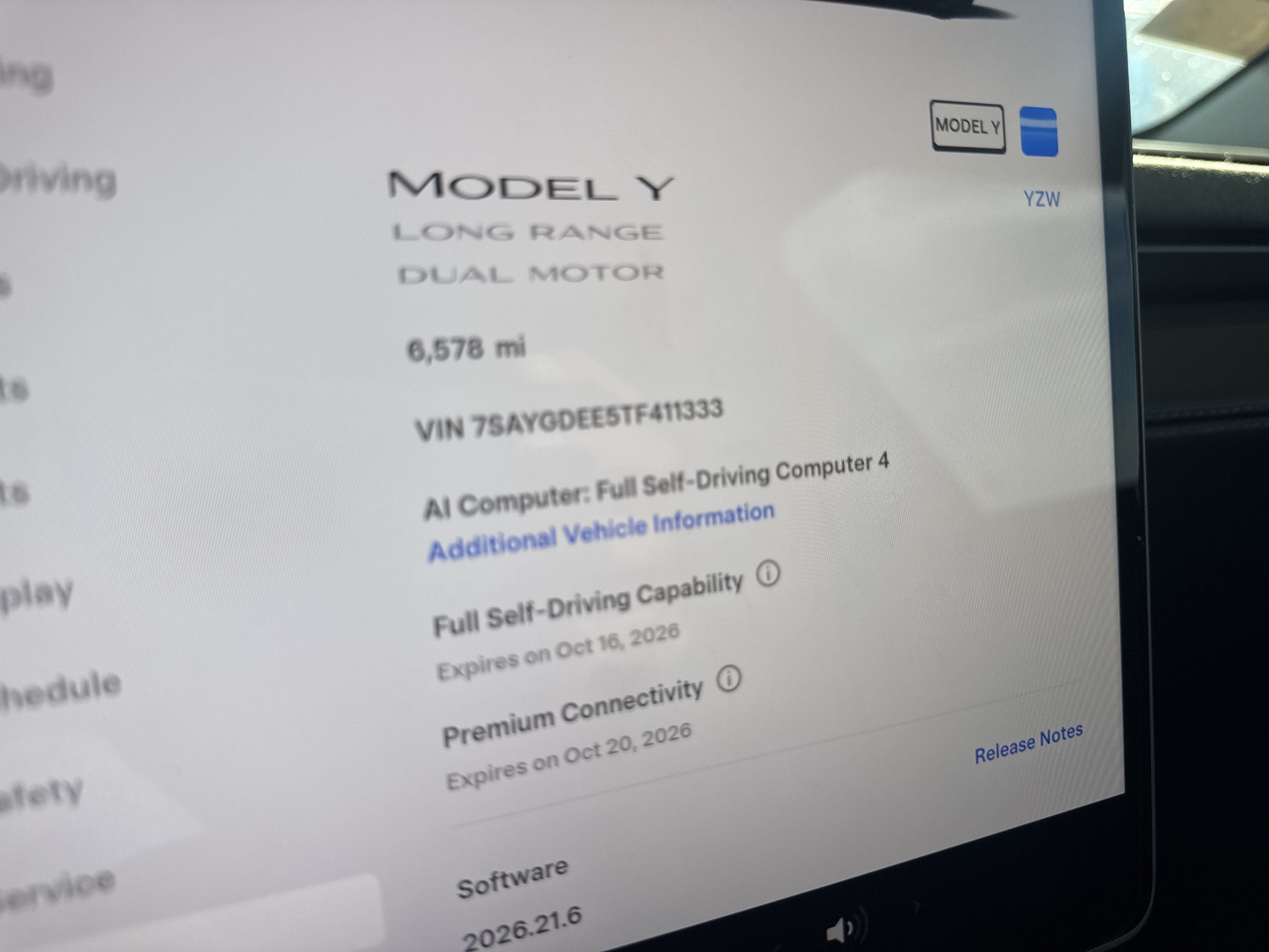 Used 2026 Tesla Model Y AWD image 8