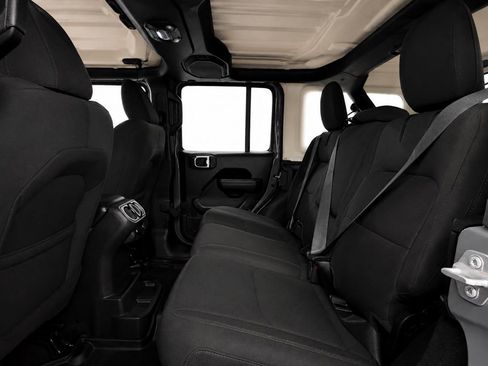 Used 2023 Jeep Wrangler Unlimited w/ Cold Weather Group AWD/4WD image 24