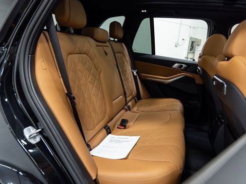 Certified 2024 BMW X5 xDrive40i w/ M Sport Package image 24