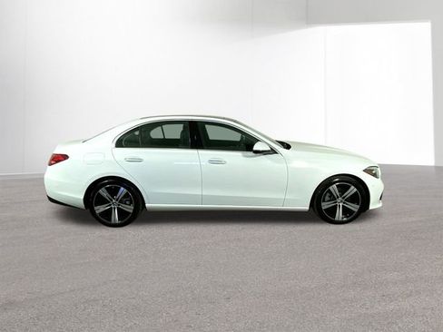 Used 2025 Mercedes-Benz C 300 Sedan image 34