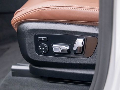 Certified 2026 BMW X5 xDrive40i image 24