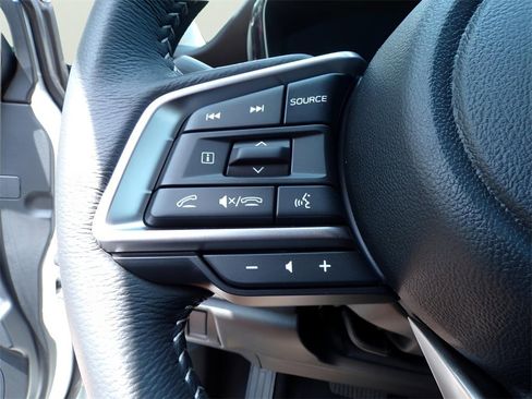 Used 2025 Subaru Outback Premium image 18