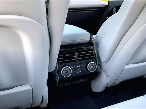 New 2026 Land Rover Range Rover Sport SE image 16