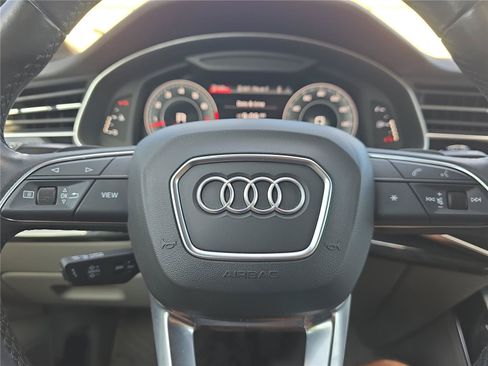 Used 2021 Audi Q7 3.0T Premium Plus AWD/4WD image 22