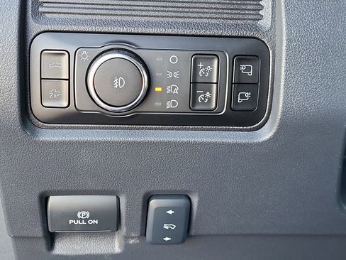 Used 2025 Ford F250 Lariat w/ Lariat Ultimate Package image 21