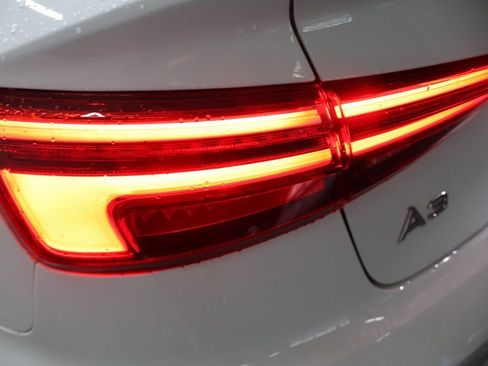 Used 2018 Audi A3 2.0T Premium image 27