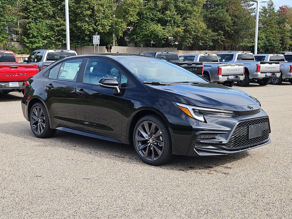 New 2026 Toyota Corolla SE FWD image 3