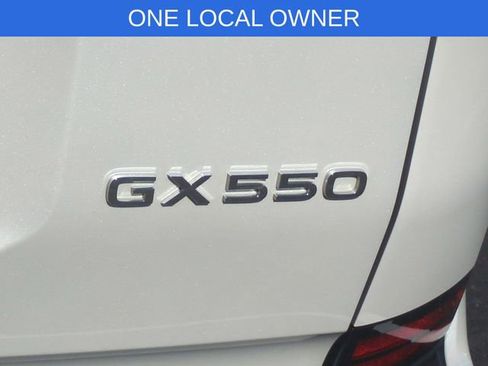 Used 2024 Lexus GX 550 image 43