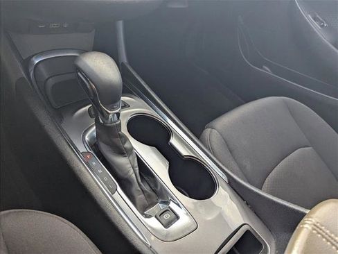 Used 2024 Chevrolet Malibu LT FWD image 12