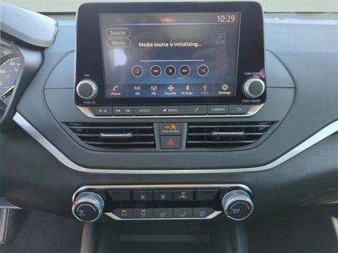 Certified 2025 Nissan Altima 2.5 S image 23