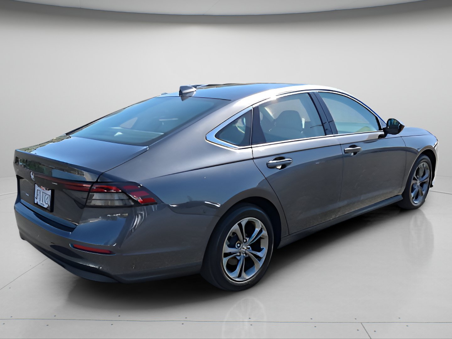 Used 2024 Honda Accord EX image 8