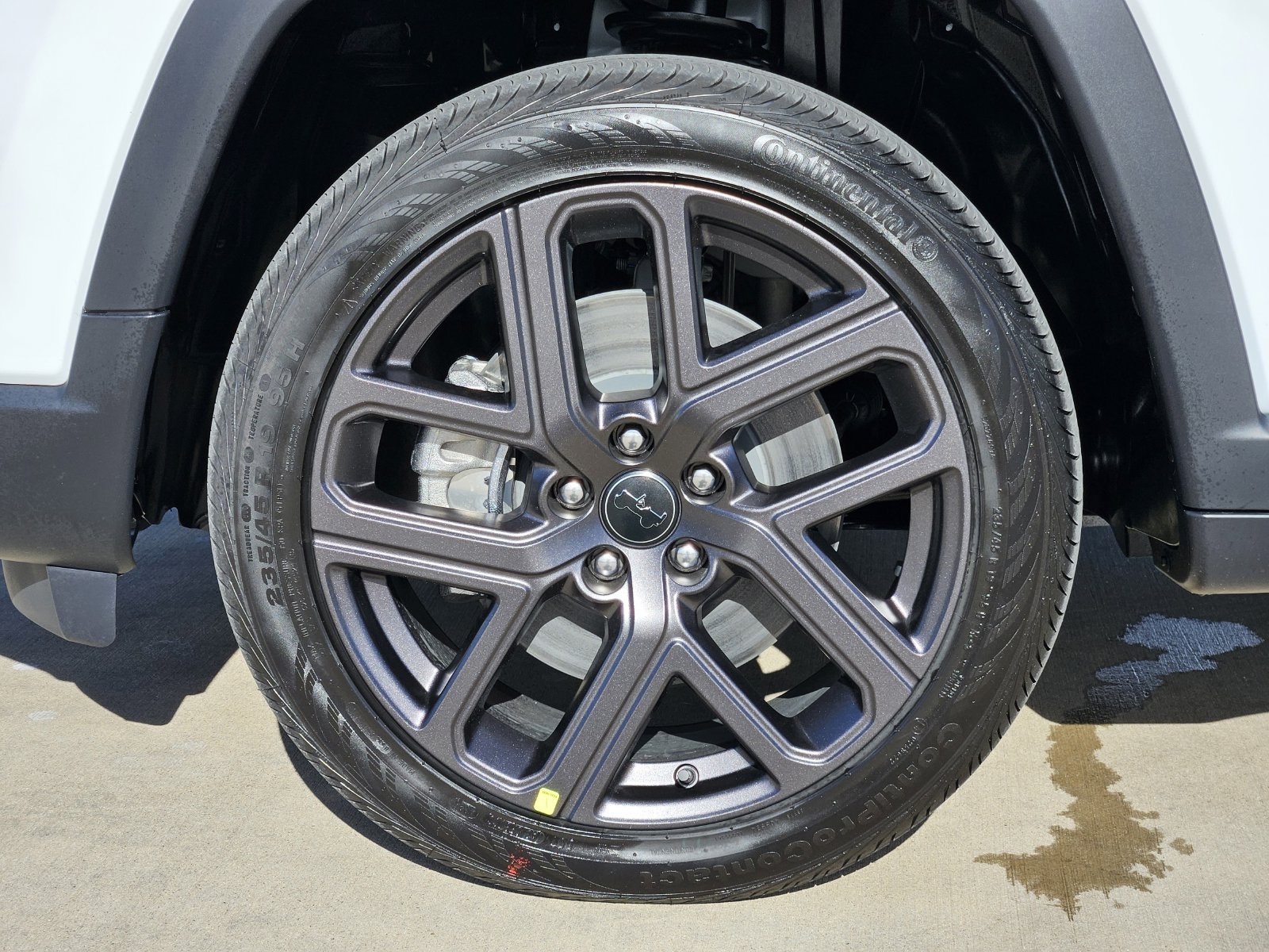 New 2026 Jeep Compass Latitude AWD/4WD image 12