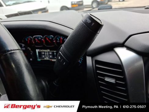 Used 2016 Chevrolet Tahoe LTZ AWD/4WD image 19