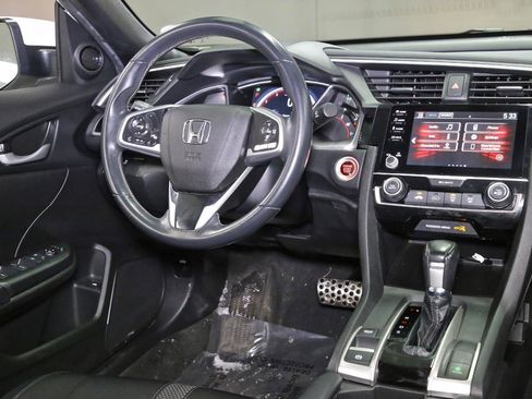 Used 2020 Honda Civic Sport image 3