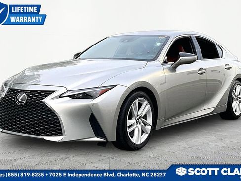 Used 2023 Lexus IS 300 w/ Comfort Package RWD image 3