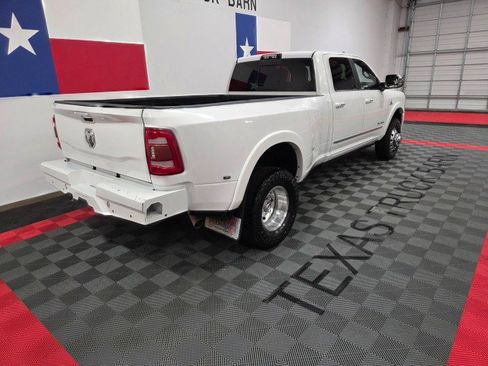 Used 2020 RAM 3500 Limited image 19