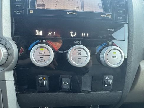 Used 2008 Toyota Tundra Limited image 19