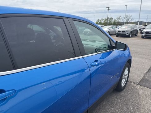 Used 2024 Chevrolet Equinox LT AWD/4WD image 7