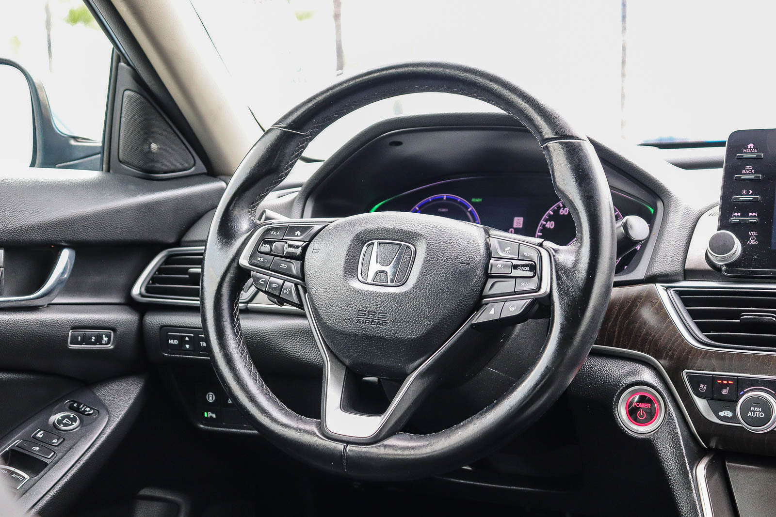Used 2021 Honda Accord Touring image 18