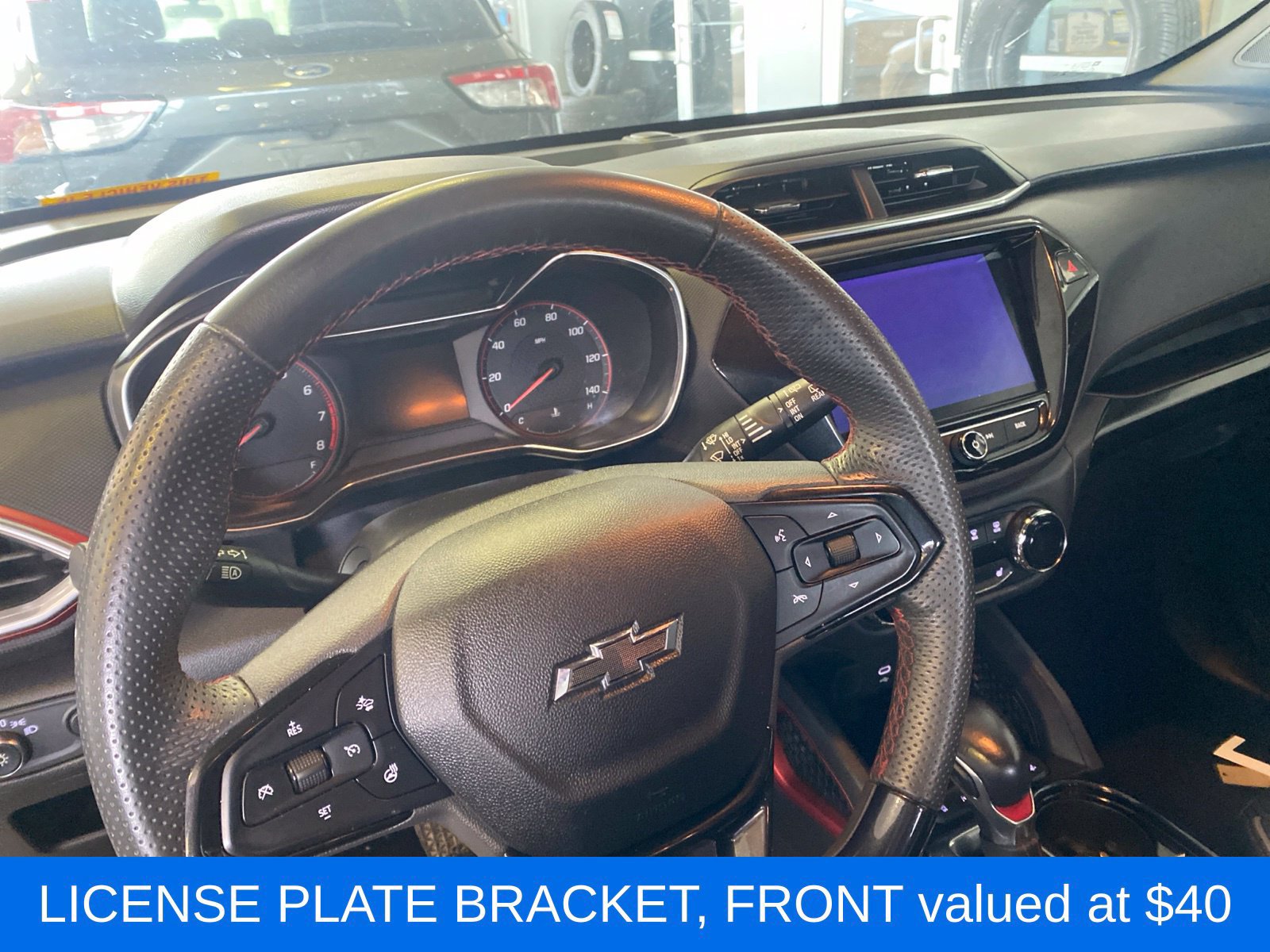 Used 2022 Chevrolet TrailBlazer RS w/ Convenience Package FWD image 8