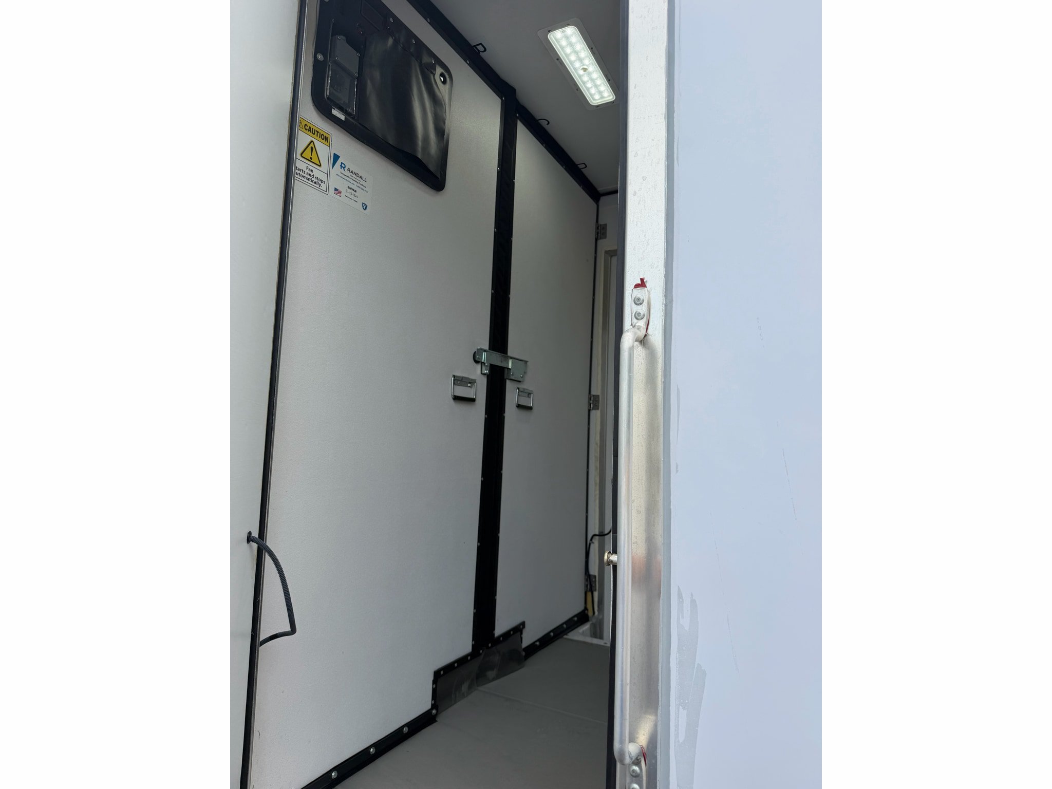 Used 2024 Ford E-350 and Econoline 350 Super Duty w/ Power Windows & Locks Group RWD image 3
