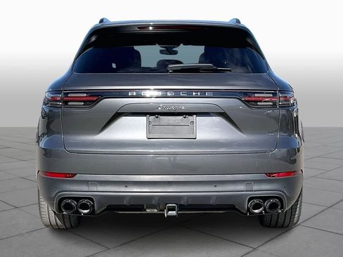 Used 2019 Porsche Cayenne image 4
