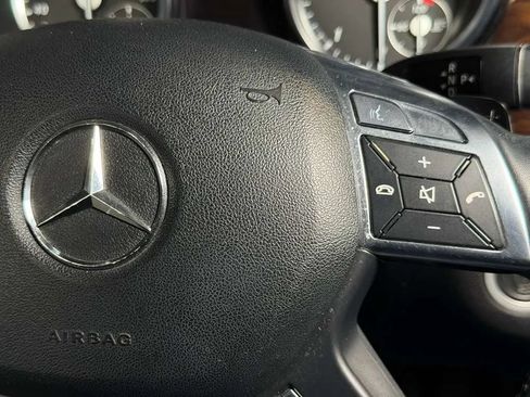 Used 2013 Mercedes-Benz ML 350 BlueTEC 4MATIC image 32