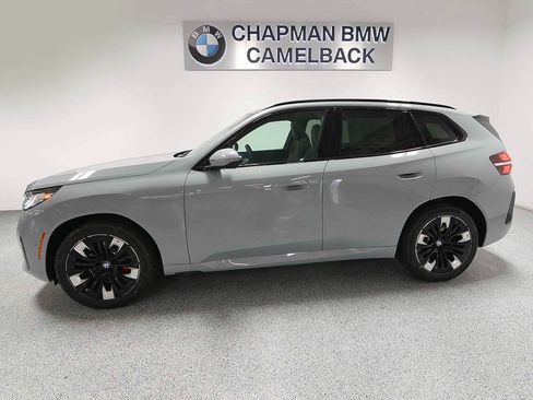 Used 2026 BMW X3 xDrive30i w/ Premium Package AWD/4WD image 3