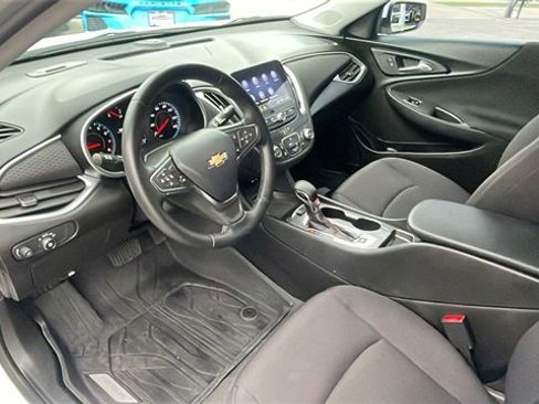 Used 2024 Chevrolet Malibu RS w/ LPO, Floor Liner Package image 10