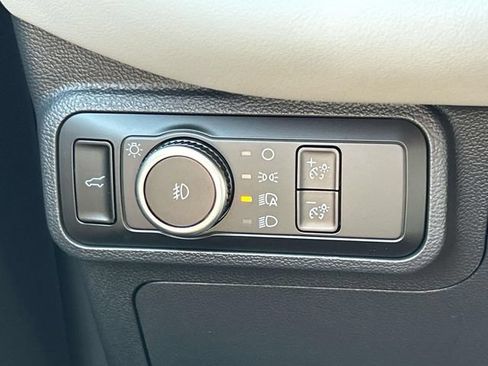 New 2026 Ford Explorer Active w/ Active Comfort Package AWD/4WD image 26