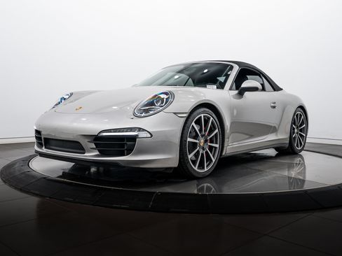 Used 2013 Porsche 911 Carrera 4S image 22