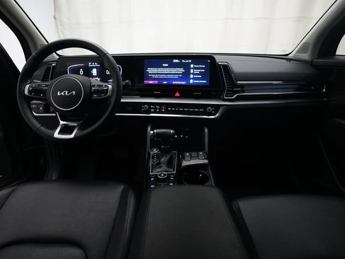 Used 2025 Kia Sportage EX AWD/4WD image 5