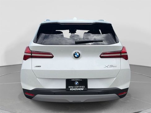 Certified 2025 BMW X3 xDrive30i w/ Premium Package AWD/4WD image 4