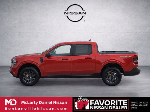 Used 2024 Ford Maverick Tremor w/ Tremor Off-Road Package AWD/4WD image 3