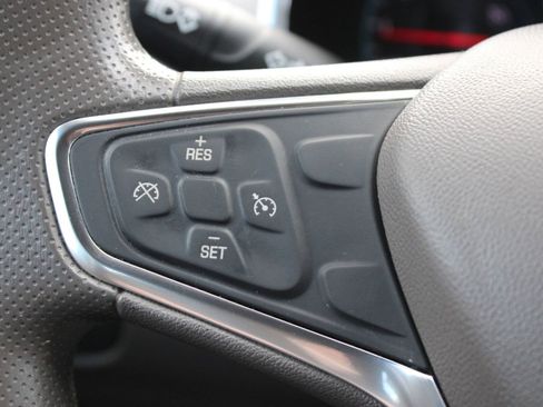 Used 2021 Chevrolet Malibu LT FWD image 24