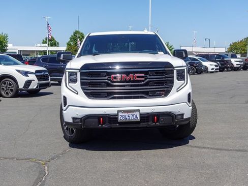 Used 2025 GMC Sierra 1500 AT4 w/ AT4 Premium Package AWD/4WD image 2