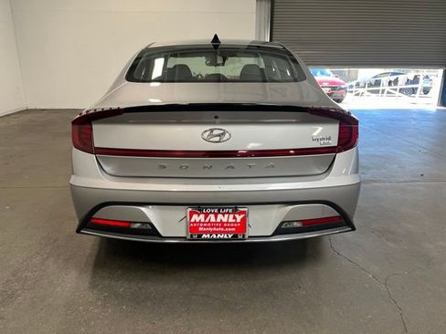 Used 2021 Hyundai Sonata Blue FWD image 4