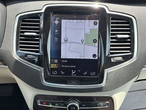 Used 2017 Volvo XC90 T6 Momentum w/ Vision Package AWD/4WD image 33