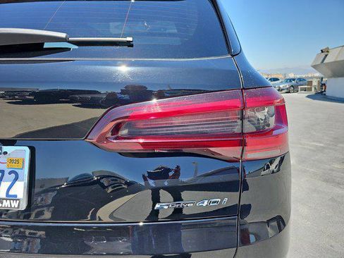 Certified 2022 BMW X5 sDrive40i w/ Parking Assistance Package image 36