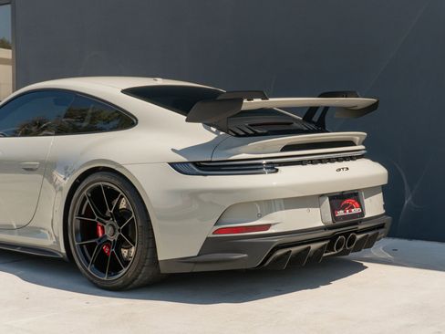 Used 2022 Porsche 911 GT3 RWD image 20
