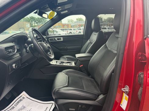 Used 2022 Ford Explorer ST w/ ST Street Pack AWD/4WD image 7